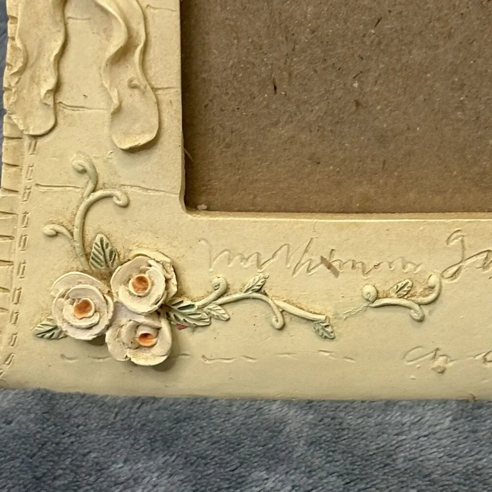 Cream Resin 3D Photo Frame of Inkwell Feather and Roses - 4.25